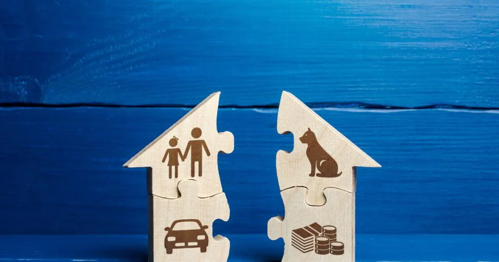 puzzle pieces depicting 60:40 Split in Divorce in Australia